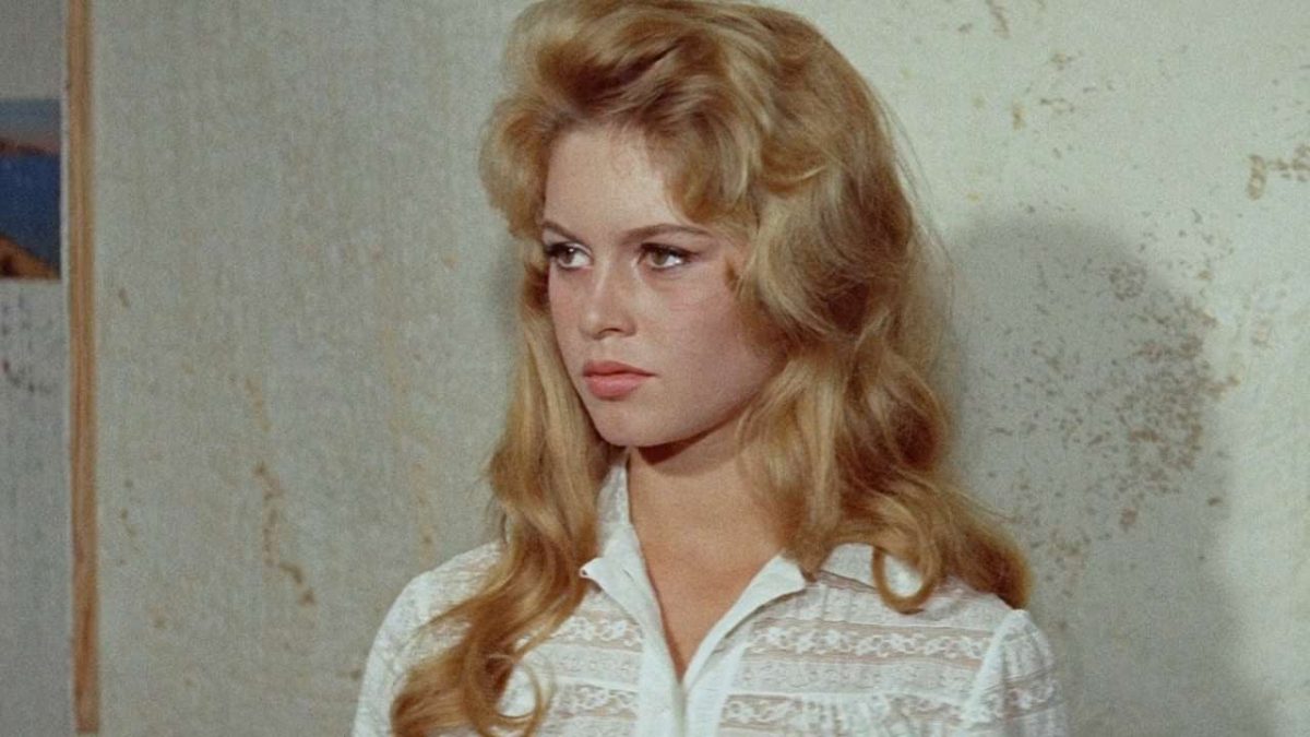 Η απώλεια της Μπριζίτ Μπαρντό και το «σπορ» του διαδικτυακού πένθους