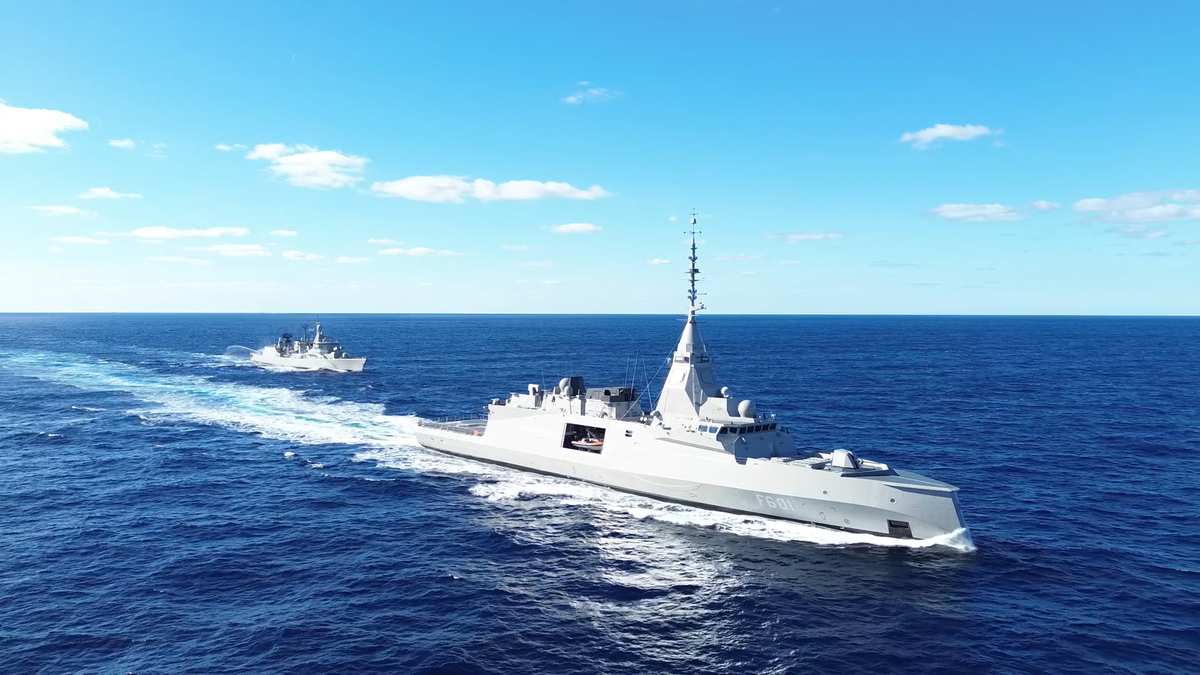 H φρεγάτα «Κίμων» εν πλώ στη Μεσόγειο