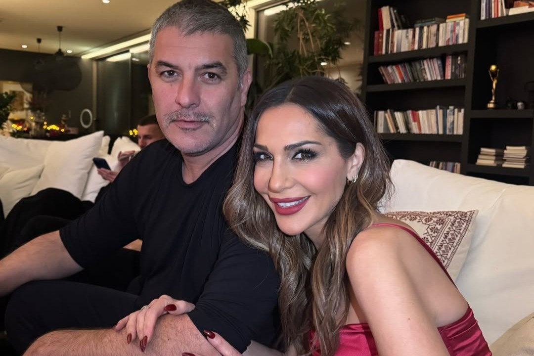 Δέσποινα Βανδή Βασίλης Μπισμπίκης