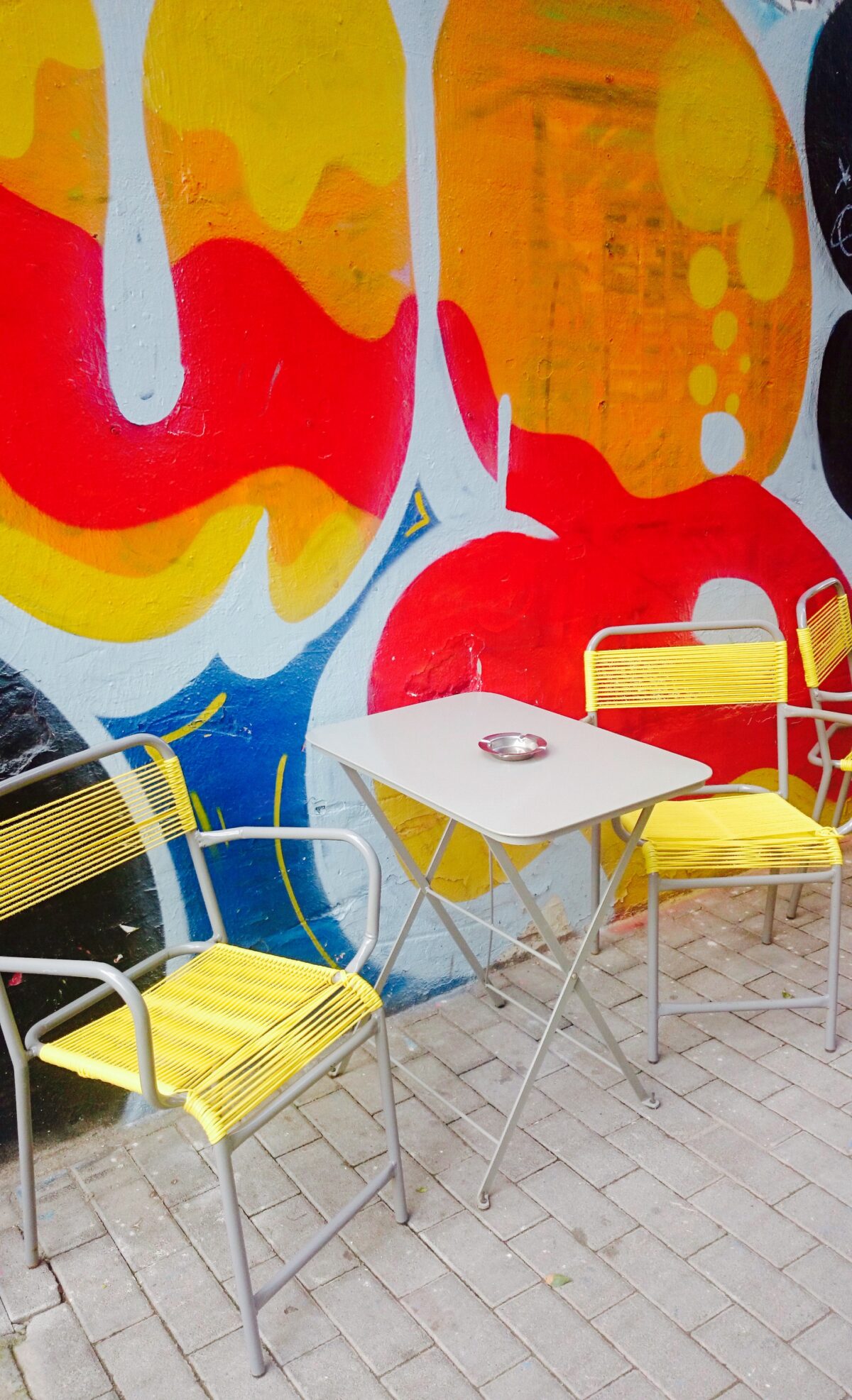 Ο Ατλαντικός στα παλιατζίδικα