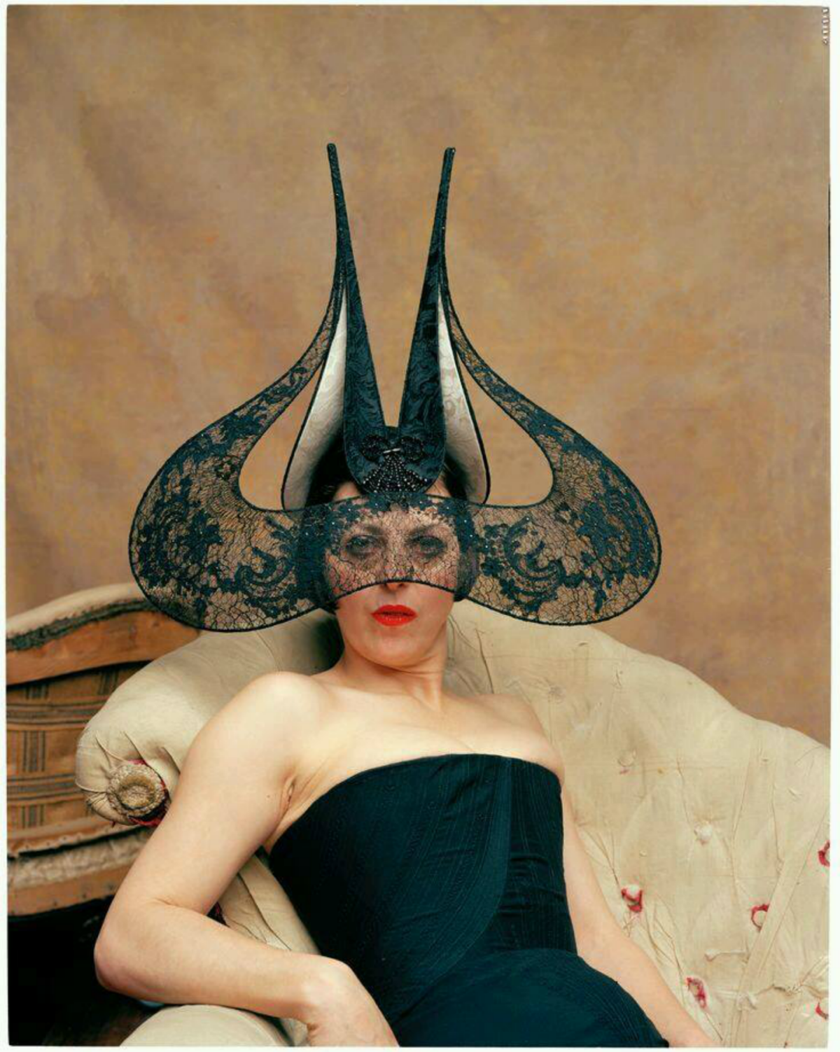 Isabella Blow Μια avant-garde περσόνα της βρετανικής μόδας