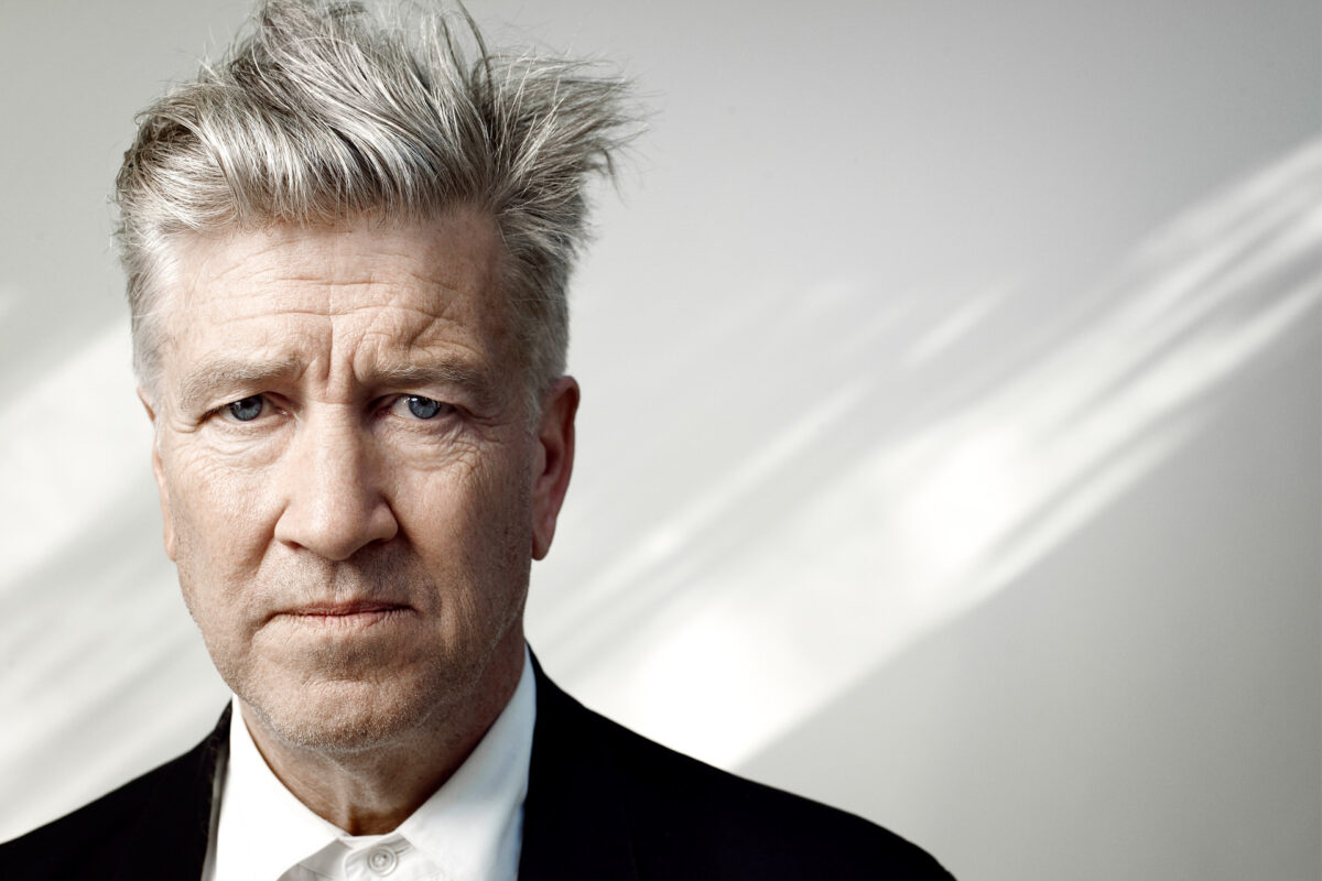 Tα 8 αριστουργηματικά video clip που σκηνοθέτησε ο David Lynch