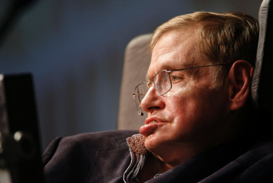 Ο Steven Hawking προβλέπει: Οι άνθρωποι δεν θα αντέξουν άλλα 1000 χρόνια στη Γη
