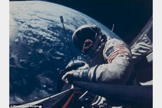 Aυτές ήταν οι πρώτες selfies που τραβήχτηκαν στο Διάστημα