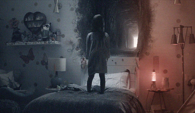 Μην τρομάξετε αλλά στο νέο «Paranormal Activity» μιλούν ανάποδα