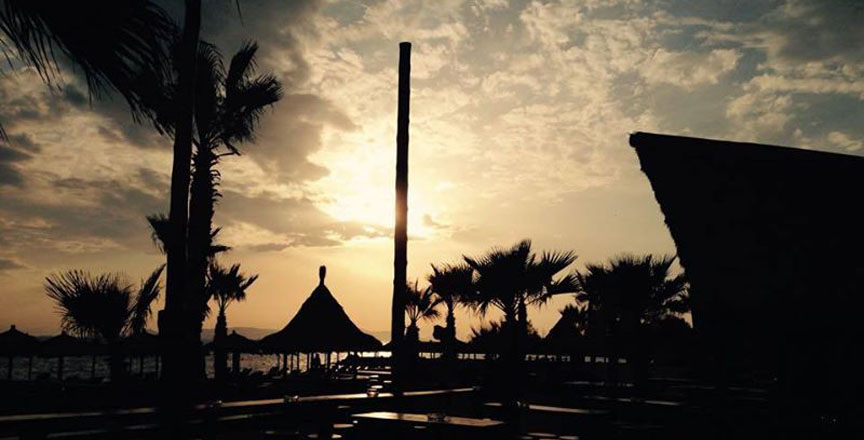 Πάμε παραλία; En Lefko Summer Party