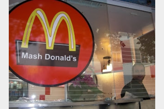 Δεν υπάρχουν μόνο τσάντες μαϊμούδες