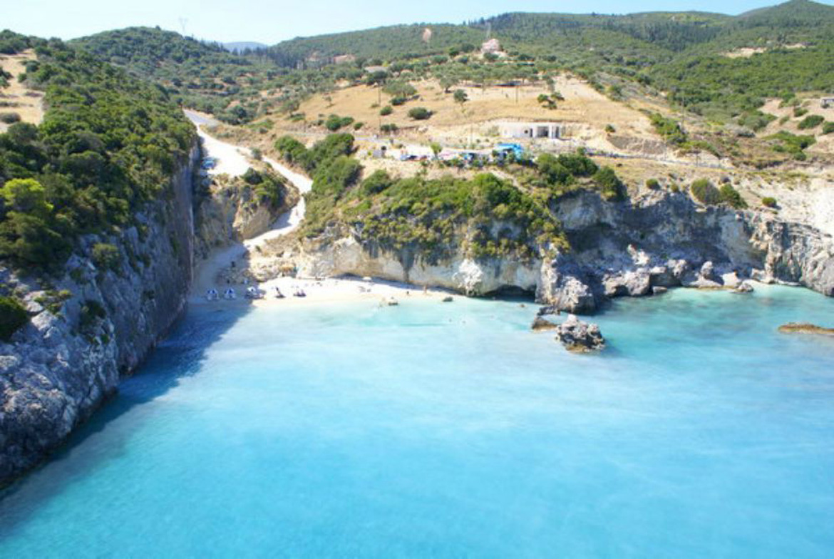 Πέντε θε(ι)ικές παραλίες στην Ελλάδα