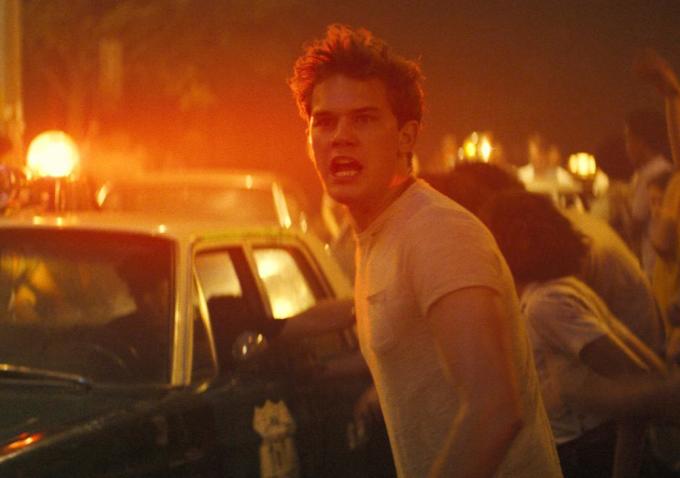 O Ronald Emmerich σκηνοθετεί ταινία για τα δικαιώματα των ομοφυλόφιλων