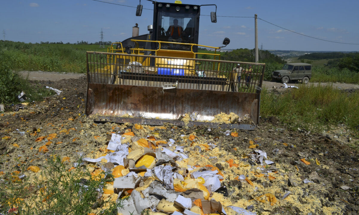 Η Ρωσία κήρυξε Ιερό Πόλεμο  κατά της Δύσης με όπλο το… γαλλικό τυρί
