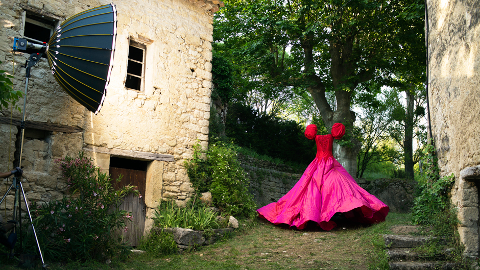 Παραμύθι χωρίς νεράιδες για τη Miu Miu από την 87χρονη κινηματογραφίστρια Agnes Varda