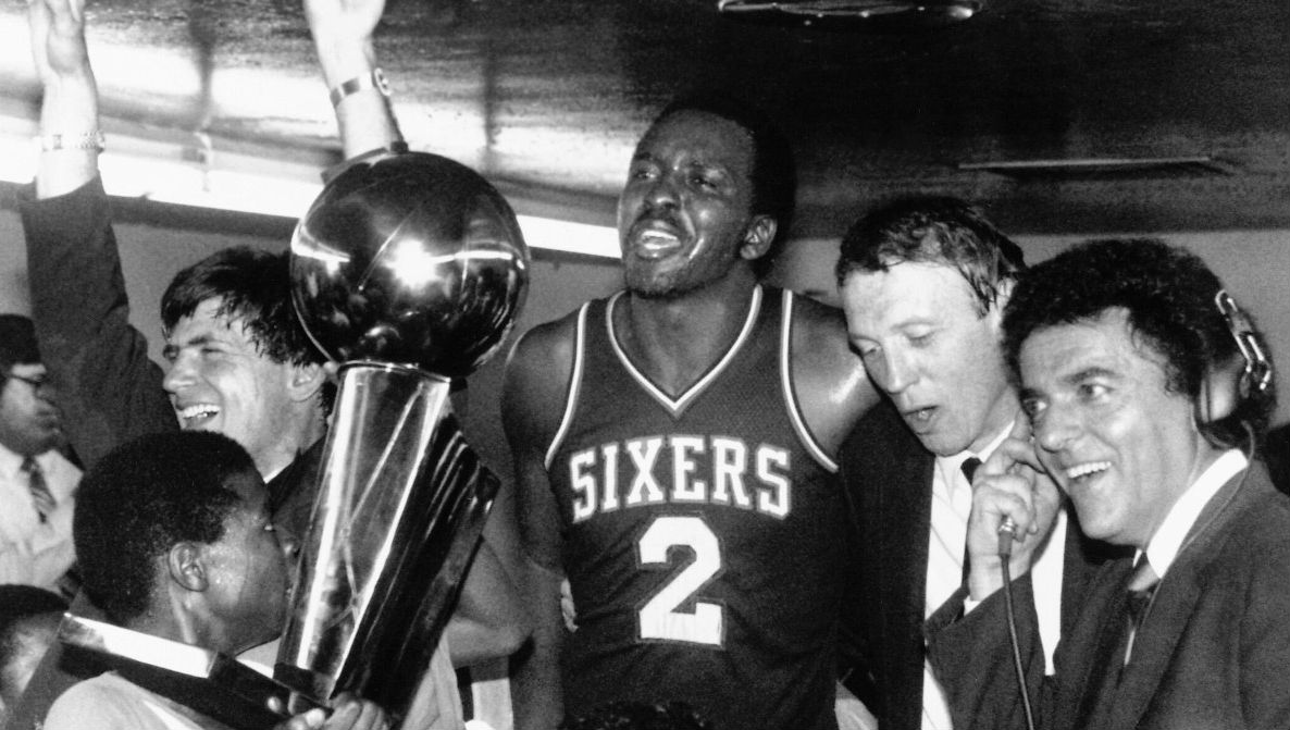 Moses Malone: Θρήνος για έναν μύθο του μπάσκετ (video)