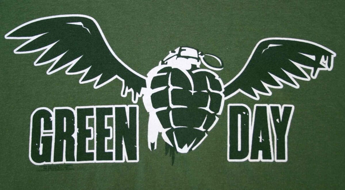 «Heart Like A Grenade»: Οι Green Day επιστρέφουν με ντοκιμαντέρ για το «American Idiot»