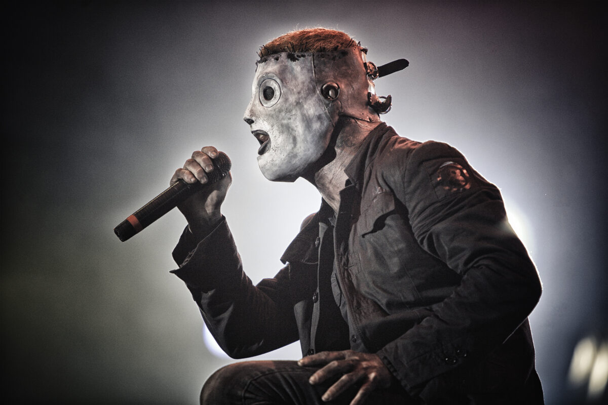 Ο frontman των Slipknot δήλωσε ότι θα αποσυρθεί  όταν ξαναπαίξουν  οι αυθεντικοί Guns `N Roses