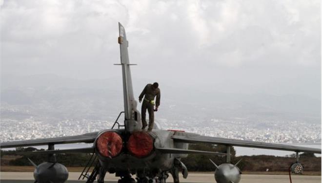 Μ.Βρετανία - δεν δόθηκε άδεια στους πιλότους μας να καταρρίπτουν Ρωσικά μχητικά