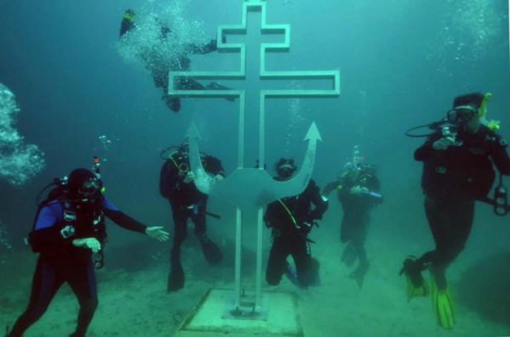 Η πρώτη «υποβρύχια» εκκλησία στον κόσμο είναι γεγονός!