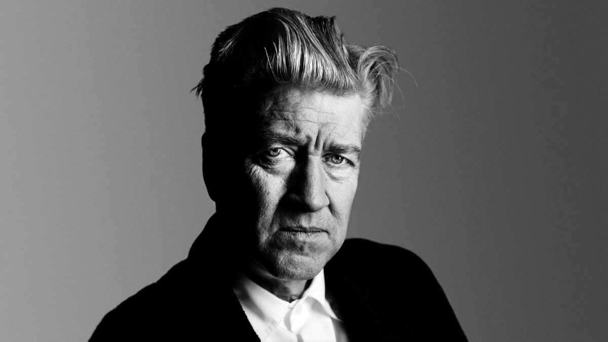 Ο David Lynch ετοιμάζει τη βιογραφία του!