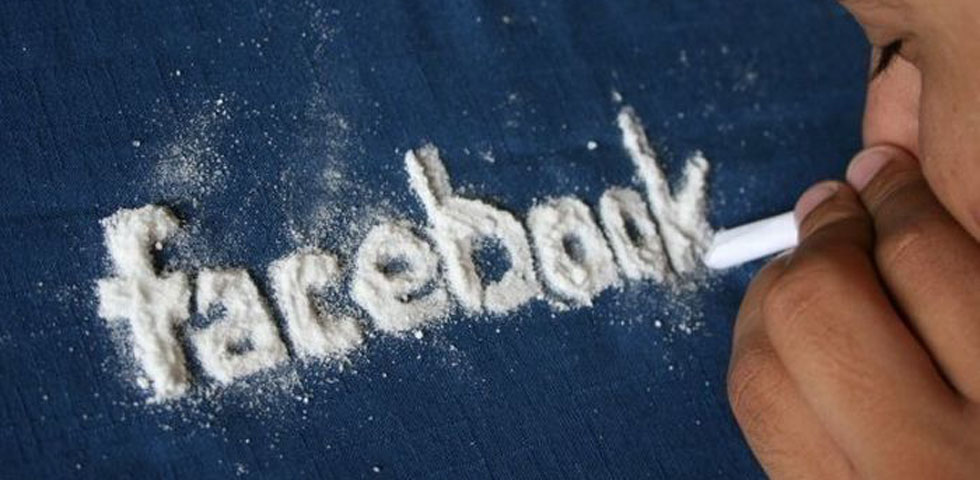 Δούλευε κορόιδο για το Facebook