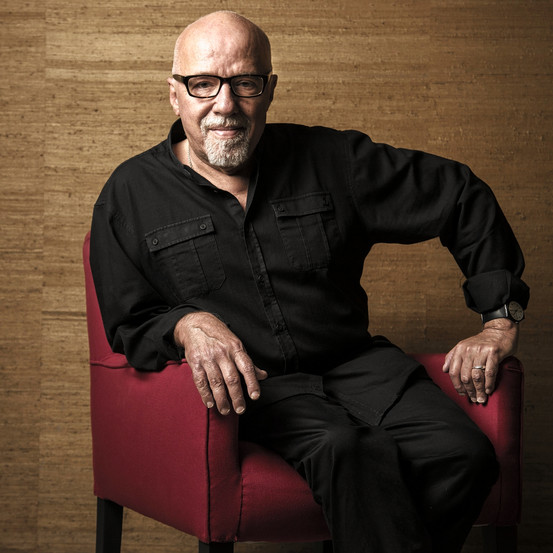 Paulo Coelho: ευχαριστώ όλους εκείνους που δεν πίστεψαν σε μένα