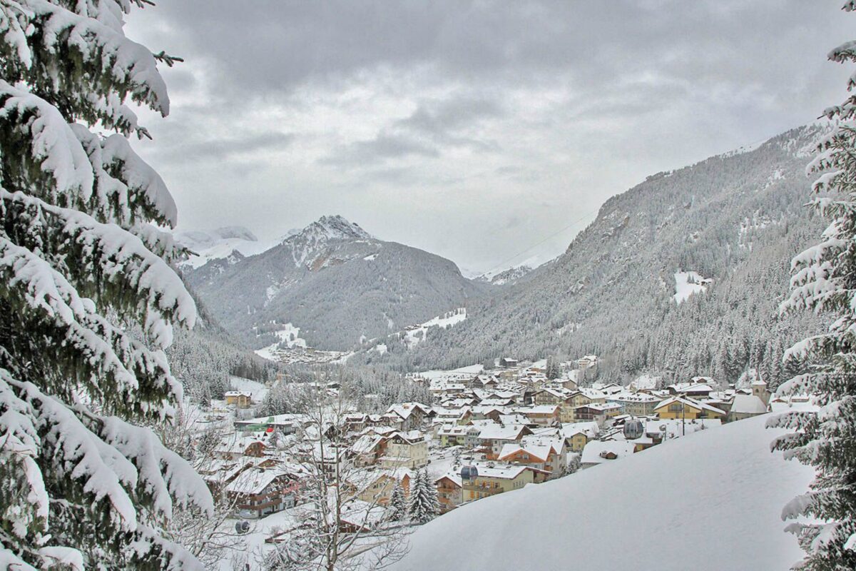 Canazei: Το ιδανικό ιταλικό χωριό για το χειμώνα