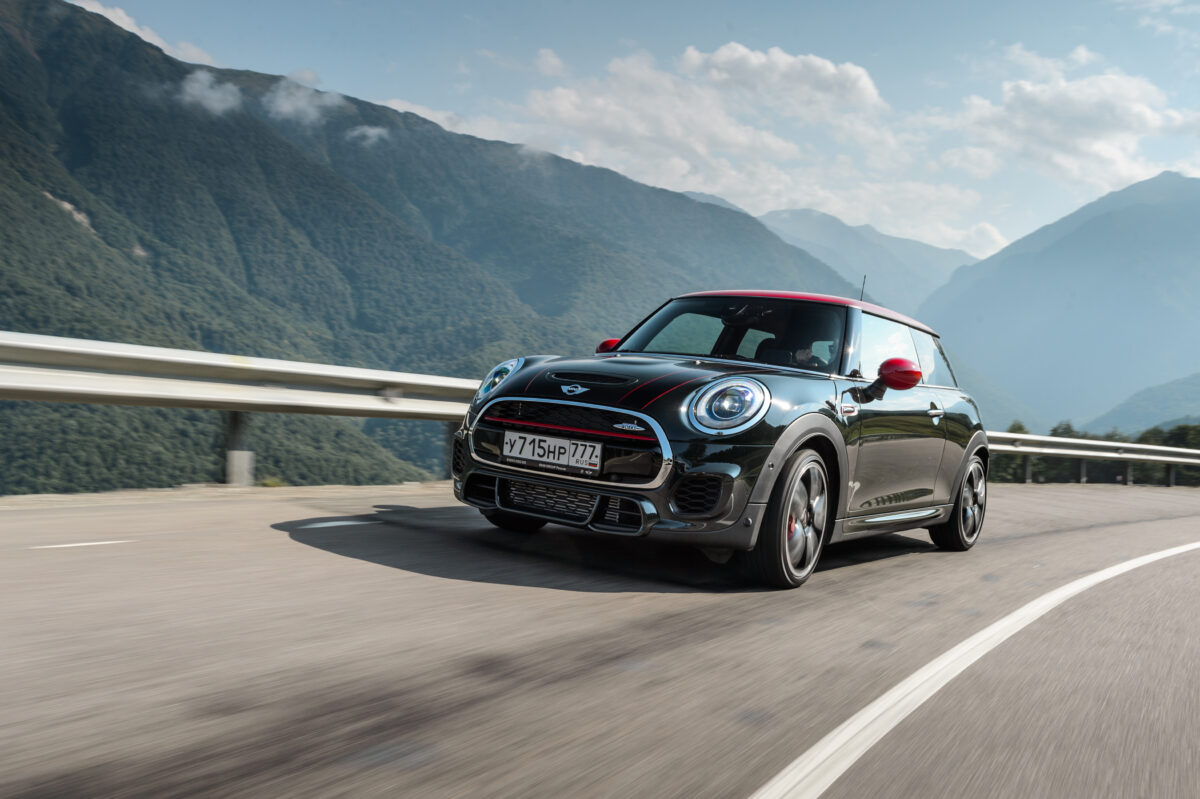 Ποια BMW και MINI θα δούμε στην φετινή «ΑΥΤΟΚΙΝΗΣΗ»; (photos)