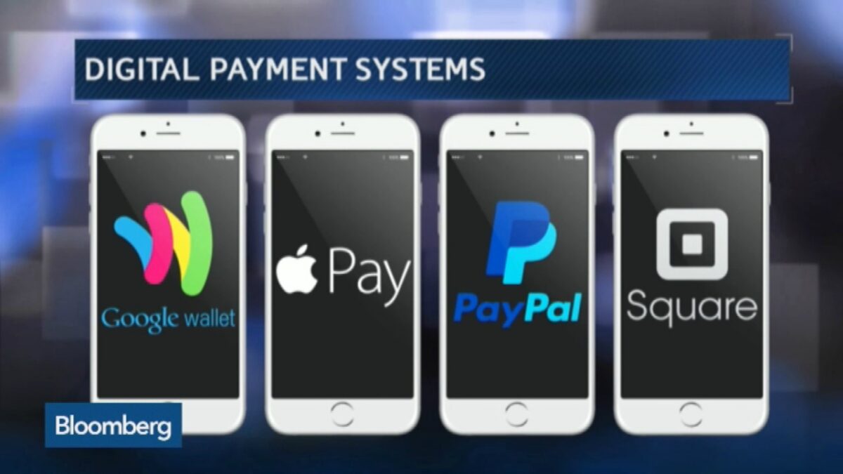 Η Apple πάει να πάρει τη δόξα από το PayPal