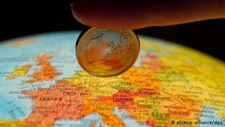 Η Ελλάδα μια ανάσα πριν από το φρέσκο χρήμα της ΕΕ