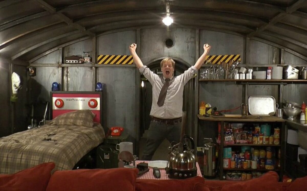 Βρετανός πατέρας έφτιαξε υπόγειο καταφύγιο για να αποφύγει το κλάμα του μωρού του