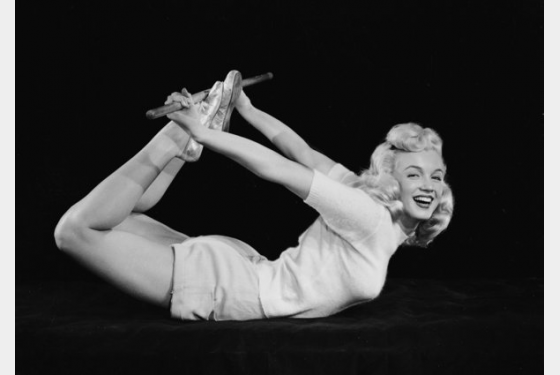 Η Marilyn Monroe ήταν φανατική της γιόγκα