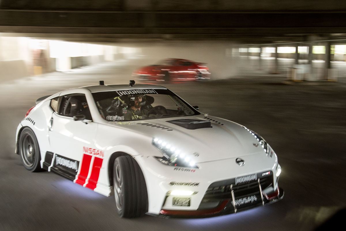 Δύο Nissan 370Z κάνουν drifting και κόβουν την… ανάσα! (video)