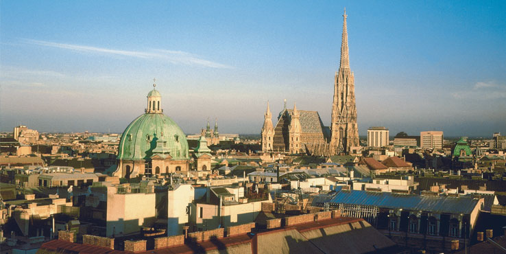 Οι  δαπάνες για τους πρόσφυγες αυξάνουν την ανάπτυξη στην Αυστρία