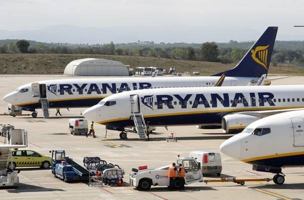Ryannair : Βουκουρέστι, Κέρκυρα, Μάλτα, Μπολόνια και Μύκονο από Αθήνα το καλοκαιρι