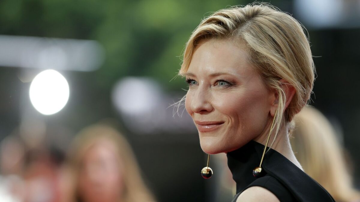 H Cate Blanchett στη Marvel