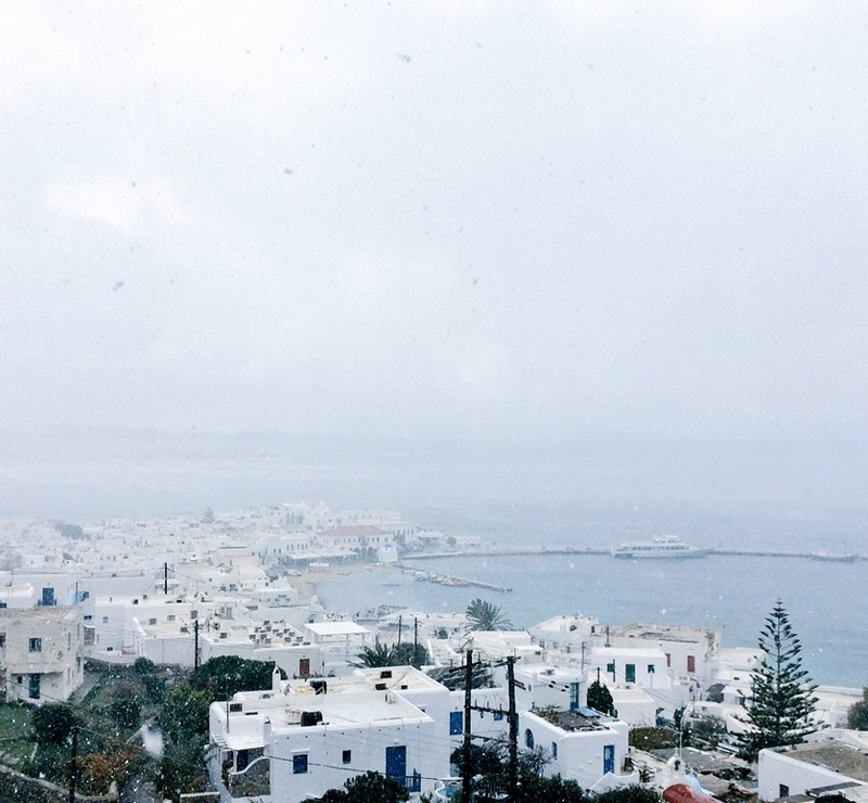 Χιόνισε σε Μύκονο και Πάρο