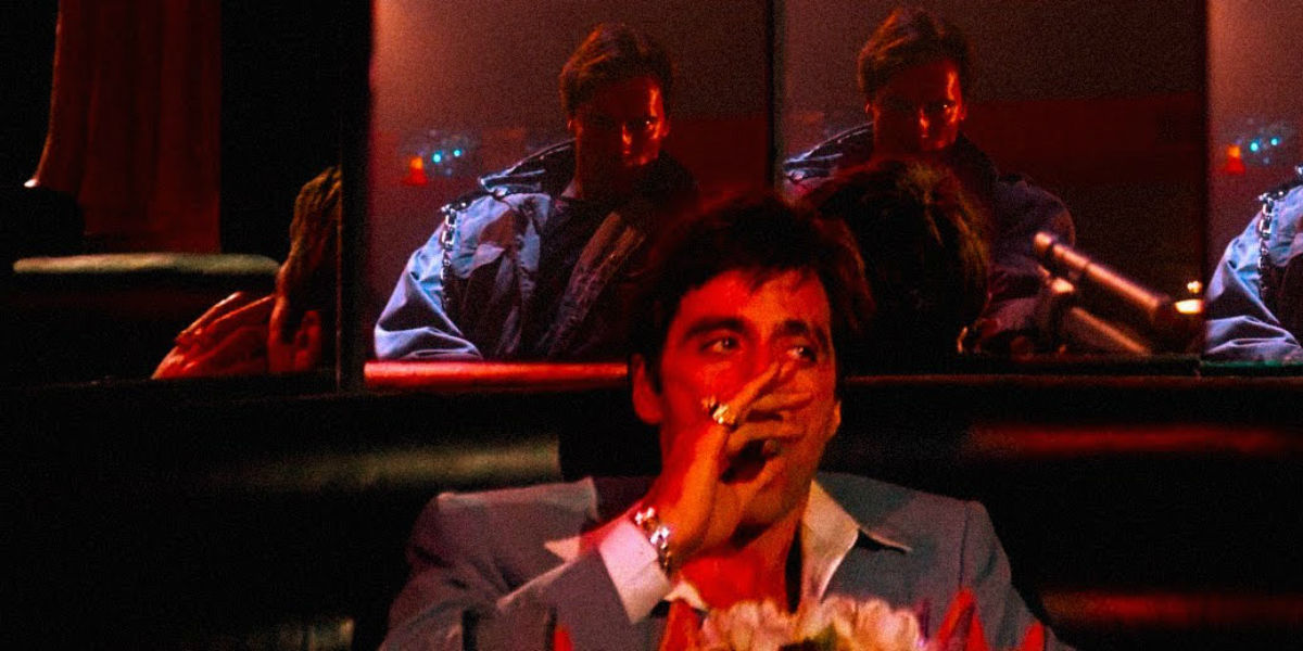 Hell`s Club: Εκεί που ο Obi-Wan Kenobi αράζει με τον…Tony Montana!
