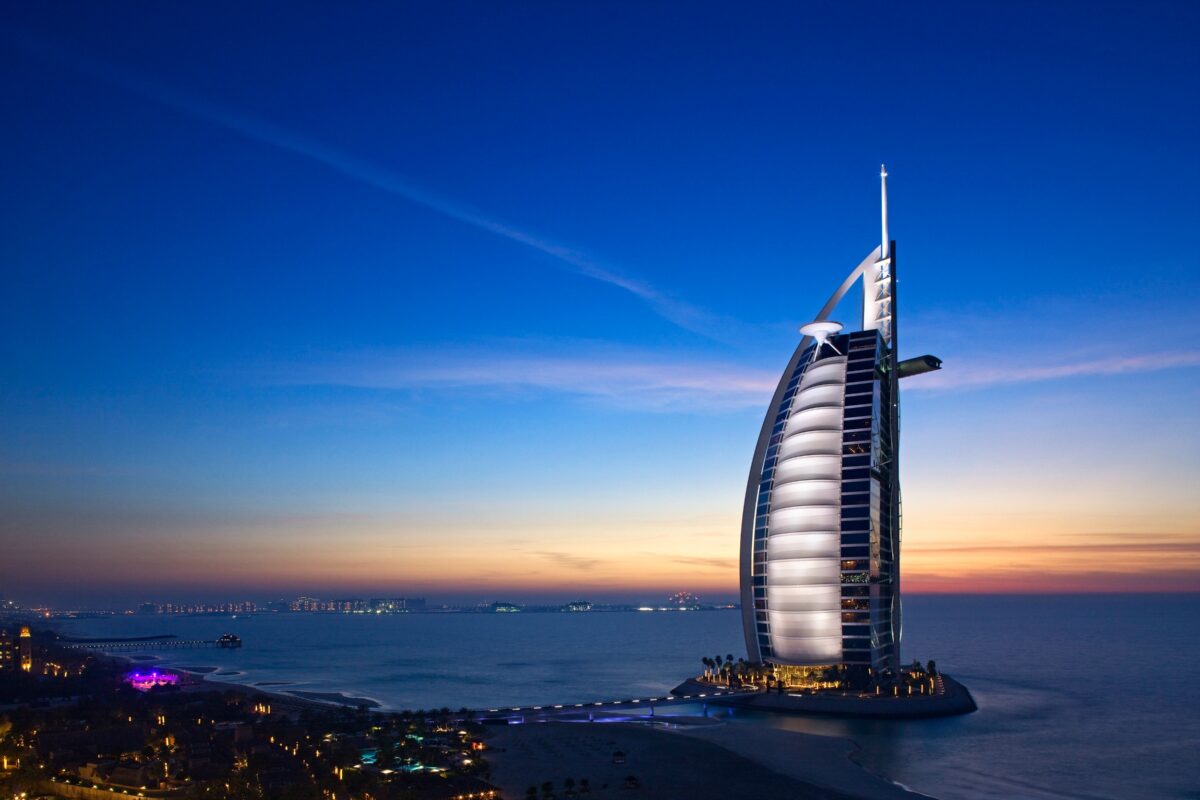 Στα άδυτα της βασιλικής σουίτας του Burj Al - Arab στο Ντουμπάι