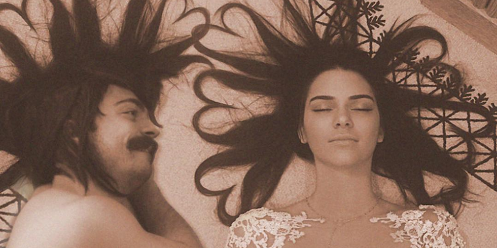 Αυτός ο τύπος «τρυπώνει» στις φωτογραφίες της Kendall Jenner!