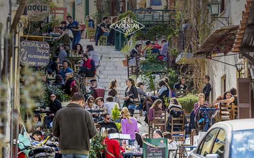 Οι Έλληνες περνούν καλά…