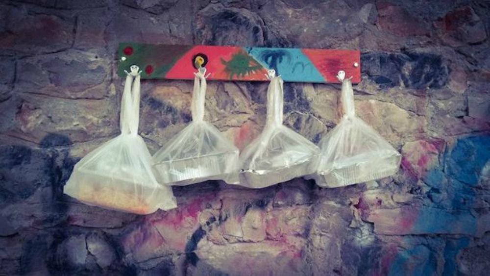 Οι τοίχοι της καλοσύνης ήρθαν και στην Ελλάδα!