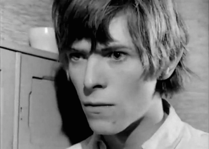 Η πρώτη ταινία του David Bowie ήταν μόλις 14 λεπτών και ακατάλληλη για ανηλίκους