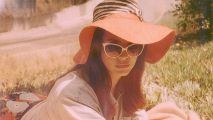 Η Lana Del Rey για ακόμη μια φορά πρωτοτυπεί!