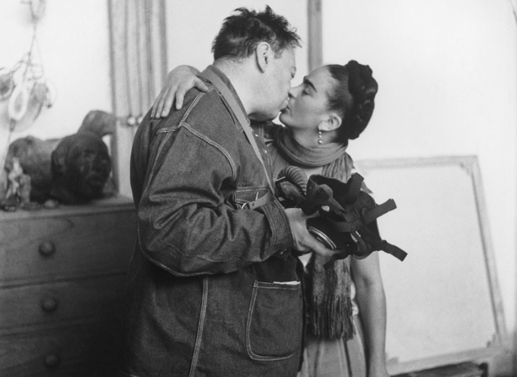 Σπάνιο βίντεο της  Frida Kahlo να δείχνει τον έρωτα της στον Diego Rivera