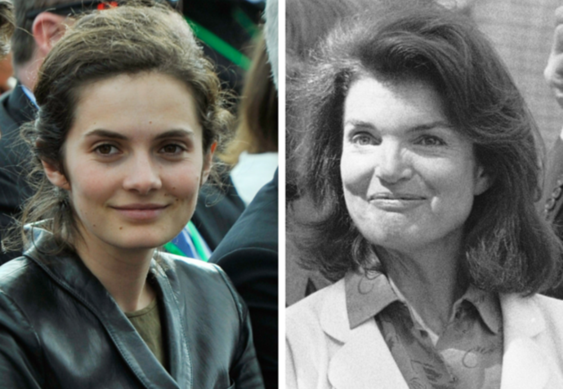 Η κούκλα εγγονή της Jackie O μοιάζει εκπληκτικά με τη γιαγιά της