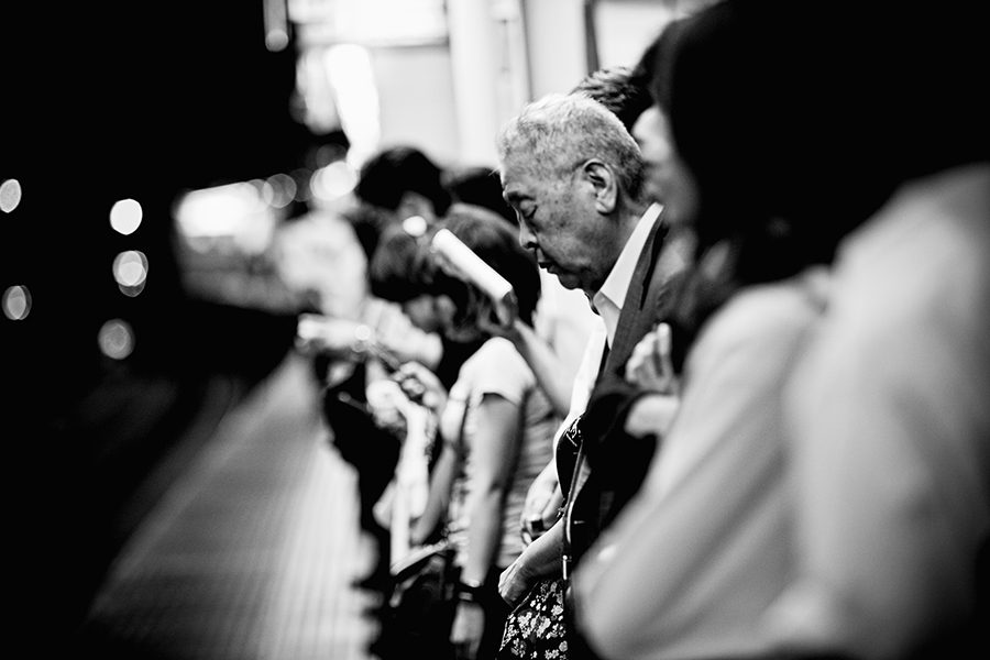 Οι Ιάπωνες δουλεύουν μέχρι θανάτου