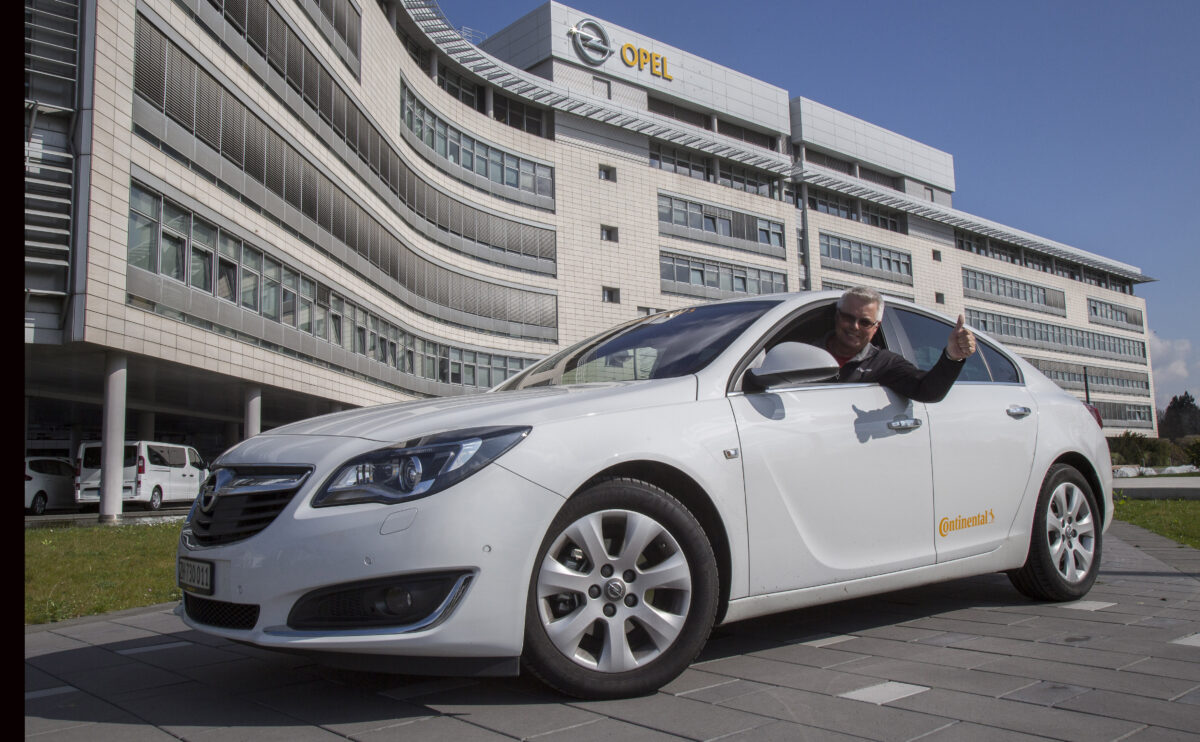 Απίστευτο ρεκόρ αυτονομίας από ένα Opel Insignia diesel! (photos)