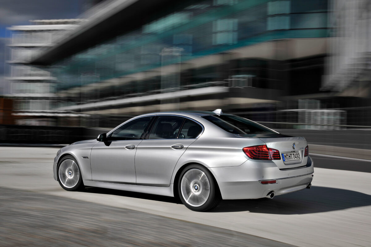 BMW Σειρά 5: Στην κορυφή με 2 εκατομμύρια πωλήσεις! (photos)