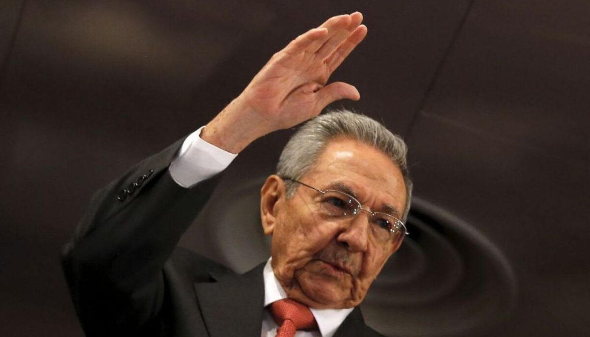 Ο Raul Castro επιμένει κατά των ιδιωτικοποιήσεων