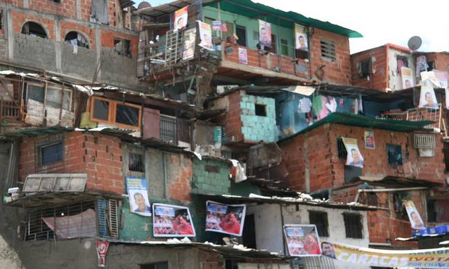 H Βενεζουέλα καταρρέει ?