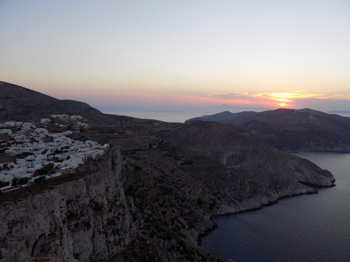 Klik Travel || Και το καράβι για τη Φολέγανδρο είχε σαλπάρει…