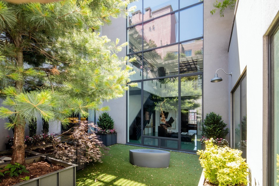 Το κοσμοπολίτικο ρετιρέ του Robert De Niro στη Νέα Υόρκη